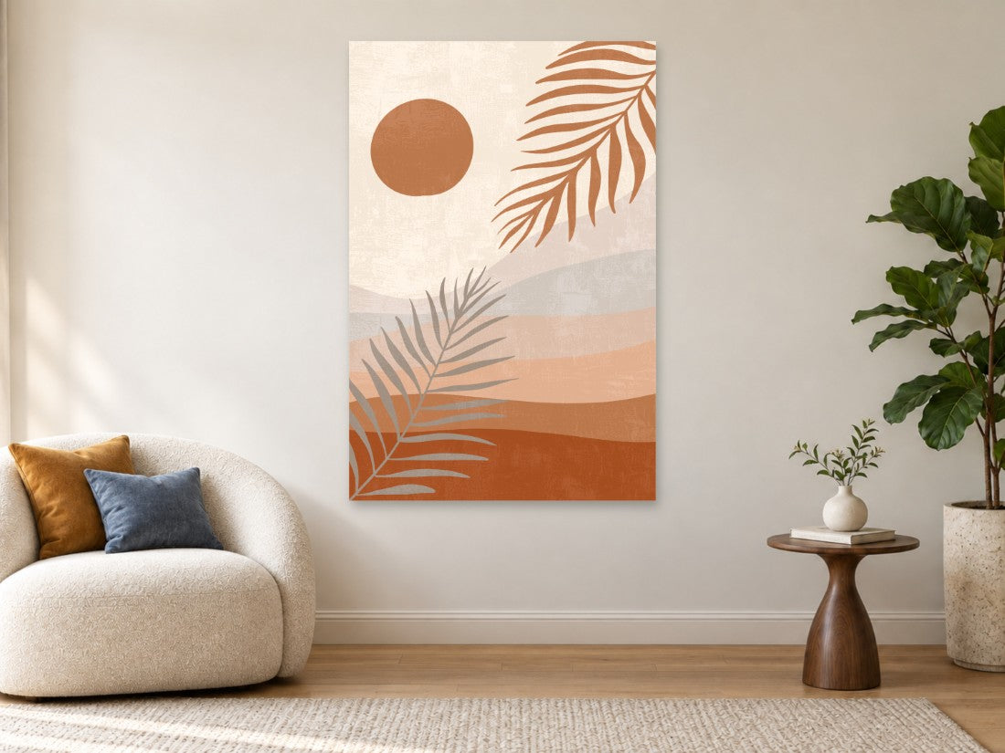 Oker sunce i palmine grane iznad slojeva terakote — Premium 90 × 135 cm, prikaz slike na zidu u enterijeru.