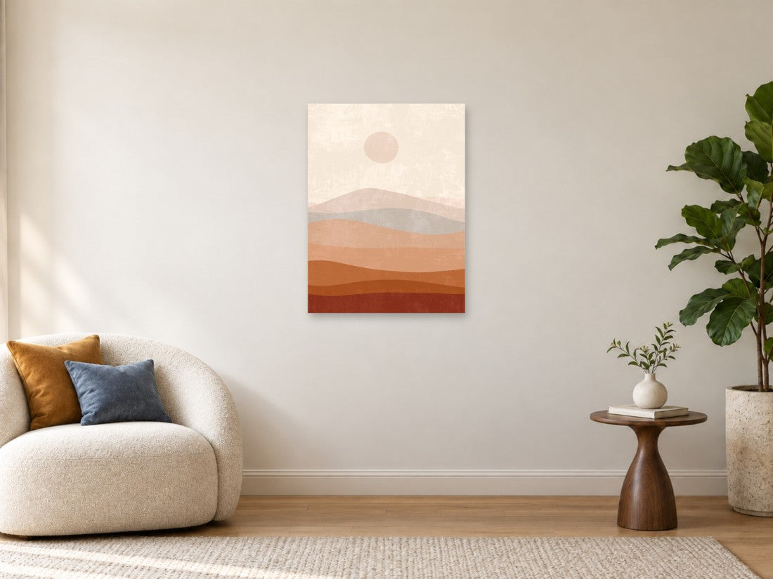 Slojeviti brežuljci u terakoti pod nježnim suncem — Srednja 60 × 80 cm, prikaz slike na zidu u enterijeru.